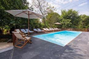 Отель Quinta do Pedregal  Левер